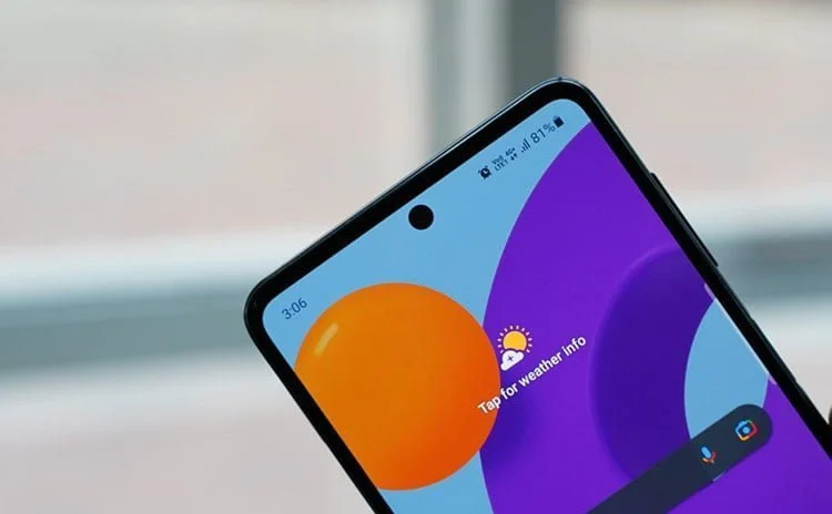 مقایسه M52 با A73