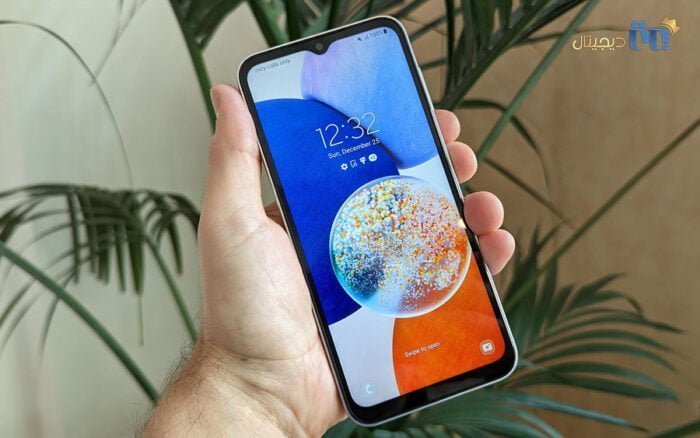 مقایسه نمایشگر سامسونگ A14 با A13