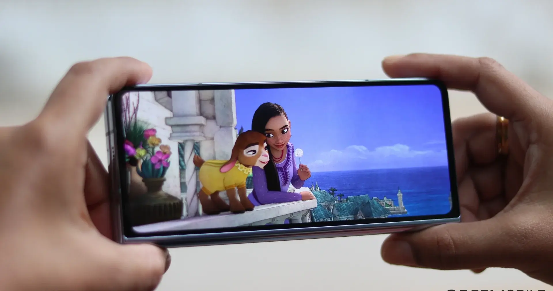 کیفیت نمایشگر گوشی Galaxy Z Fold 5