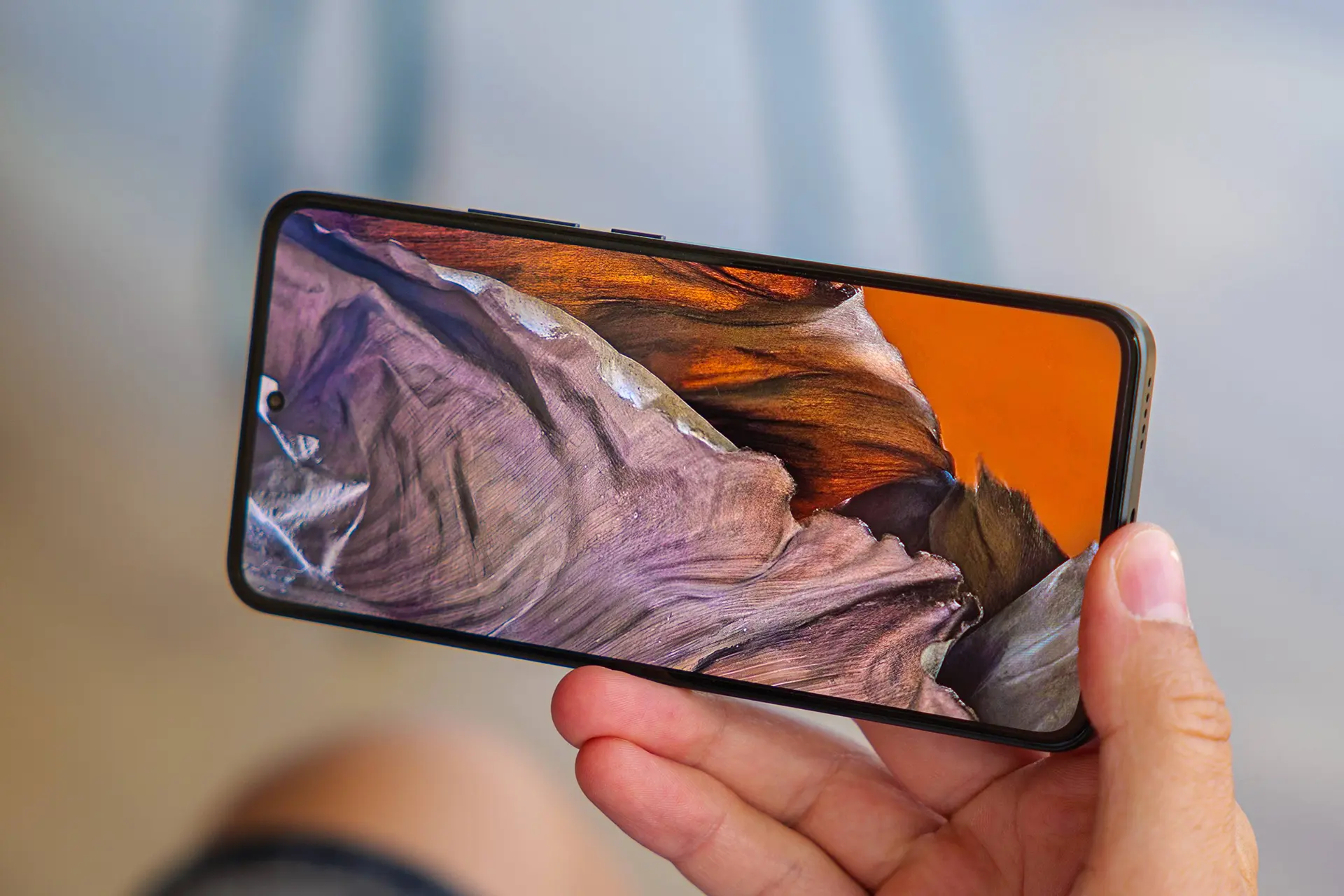 بررسی Xiaomi 13T از نظر نمایشگر