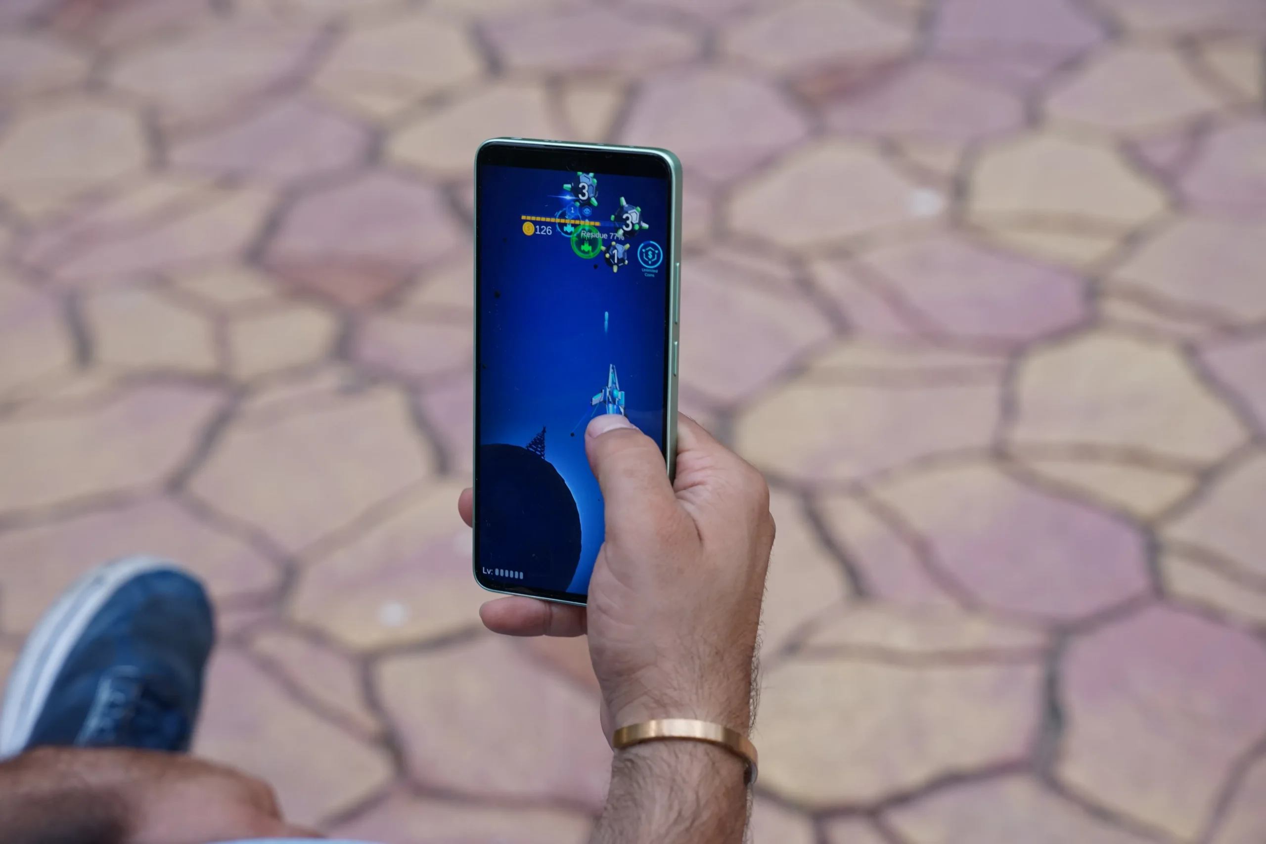 بازی کردن با گوشی شیائومی ردمی Note 13 4G