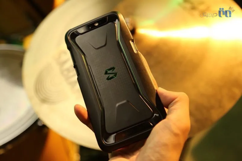 نمای پشت گوشی هوشمند گیمینگ Black Shark