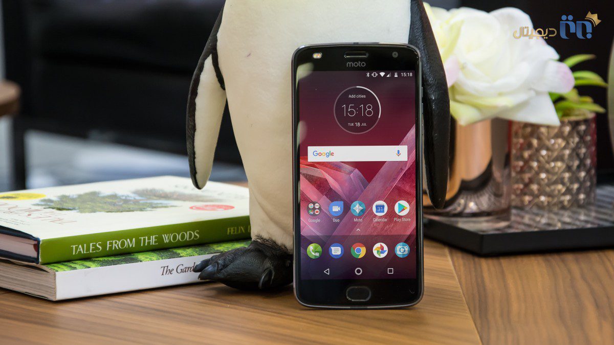نمای گوشی موتورولا Moto Z2 Play