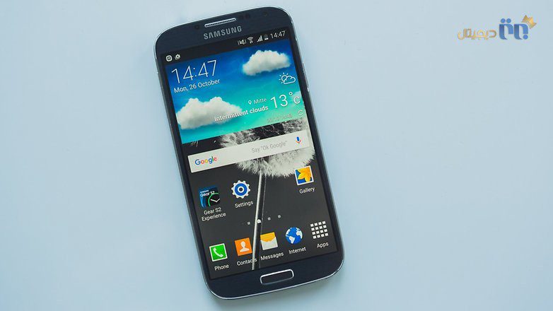 Gorilla Glass 4