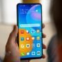 نمایشگر هواوی P Smart 2021 در دست