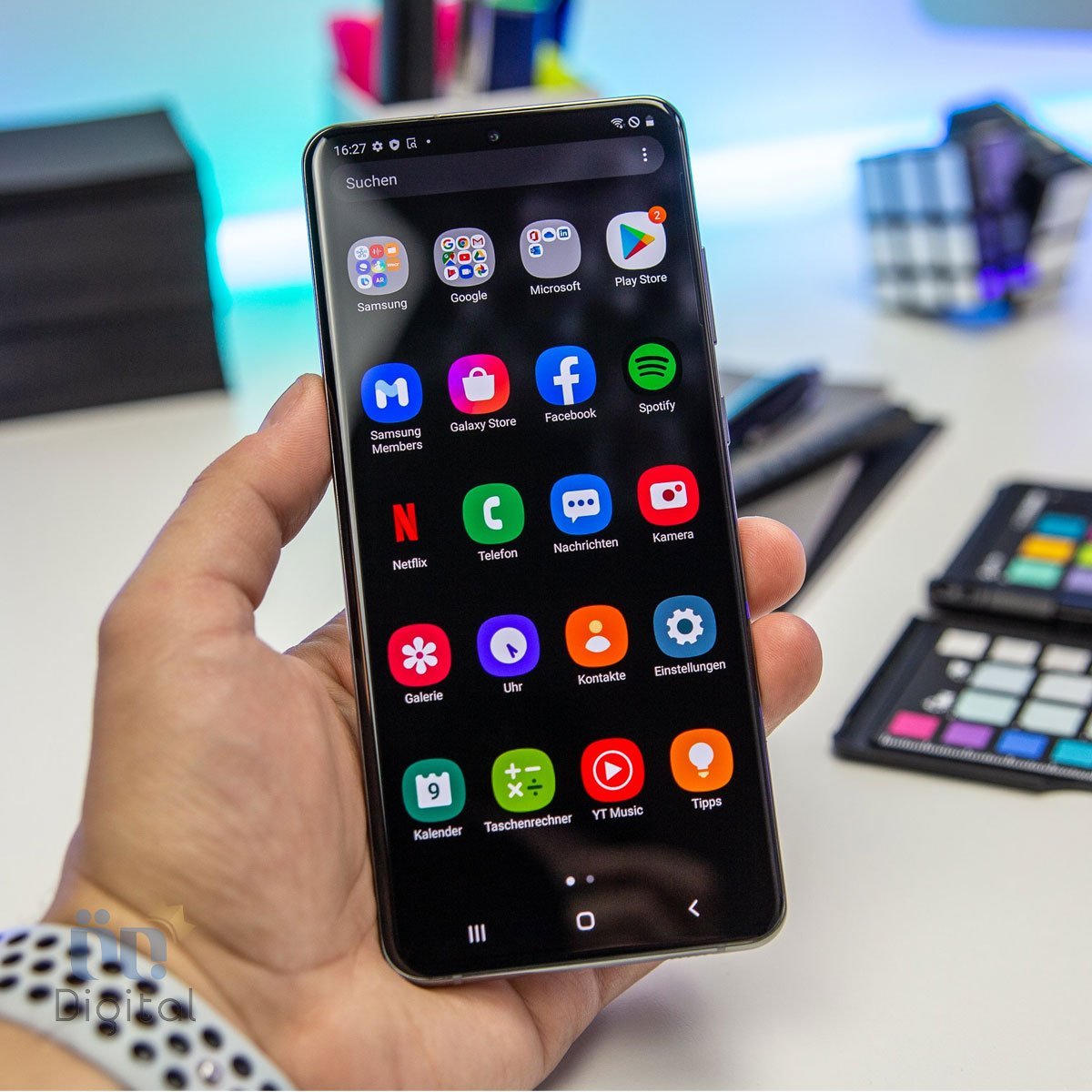 حذف برنامههای پیشفرض اندروید