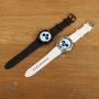 سامسونگ Galaxy Watch 4 Classic مشکی و نقره ای روی میز