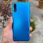 موتورولا Moto E7i Power آبی در دست