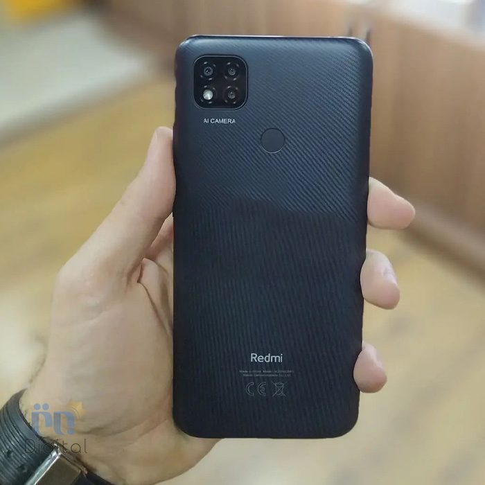 شیائومی Redmi 9 Activ مشکی در دست