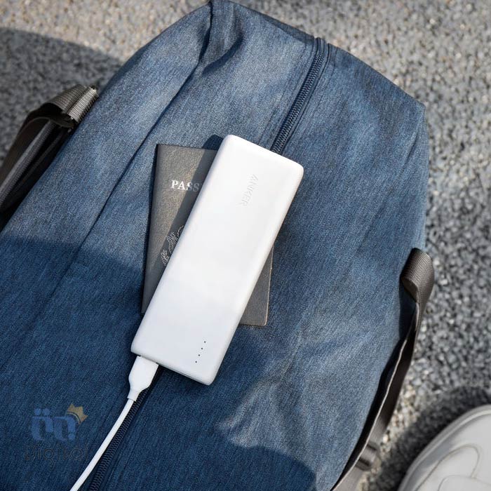 قیمت Anker PowerCore 20100 و حمل آن در مسافرت