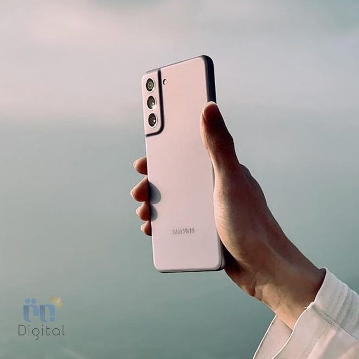 عکس زیبایی از S21 FE