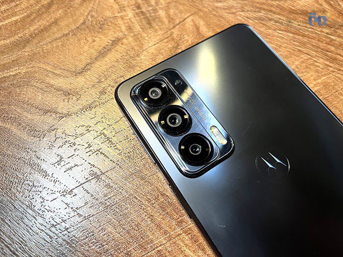 دوربین گوشی Edge 20 Pro