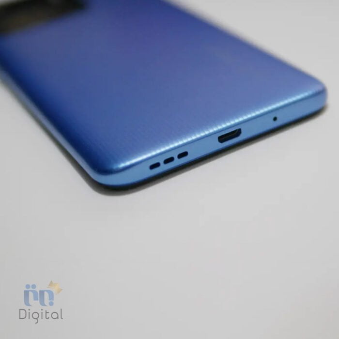 نمایی از پایین فریم گوشی redmi 10A
