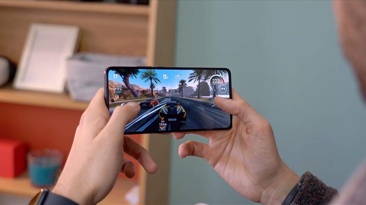 نمایشگر موتورولا Edge 30