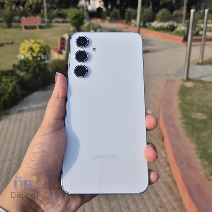 پشت گوشی گلکسی A55