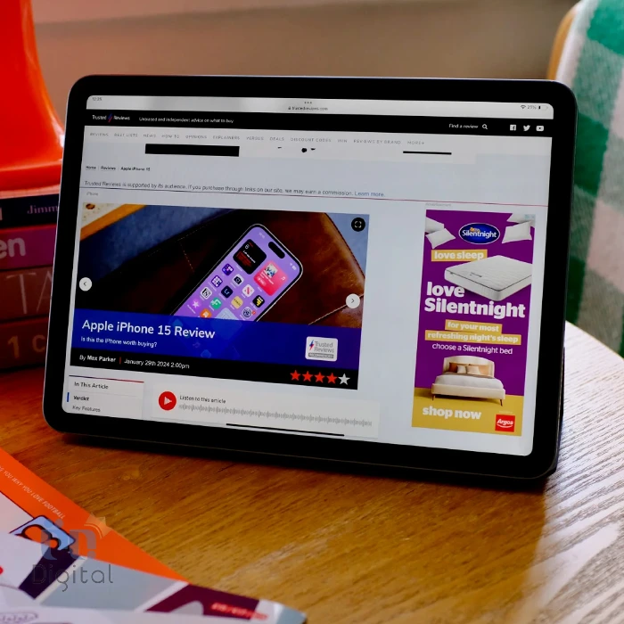 صفحه نمایش poco pad