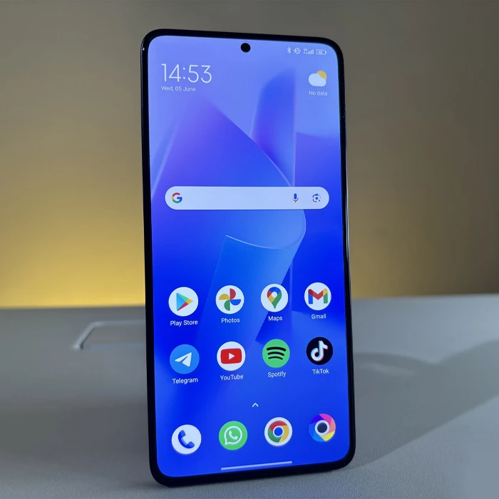 صفحه نمایش پوکو F6 Pro