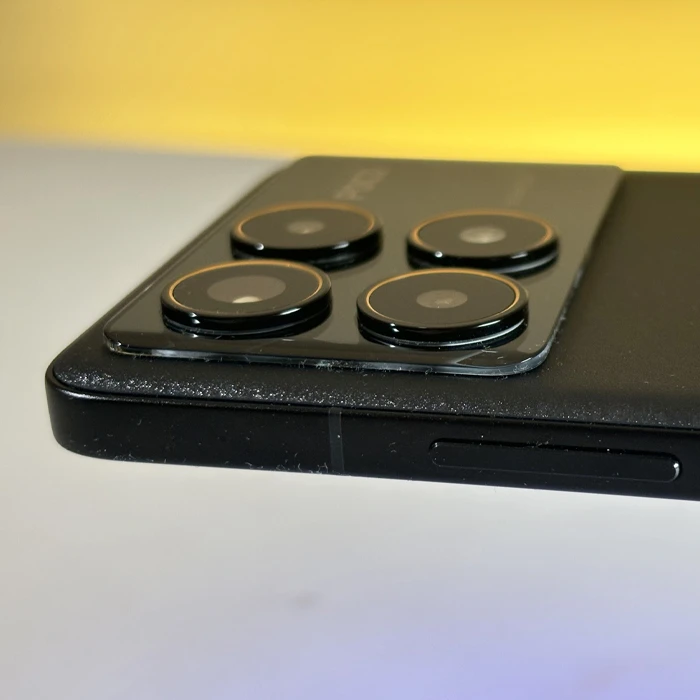 پوکو F6 Pro