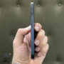 تصویری از لبه کناری گوشی