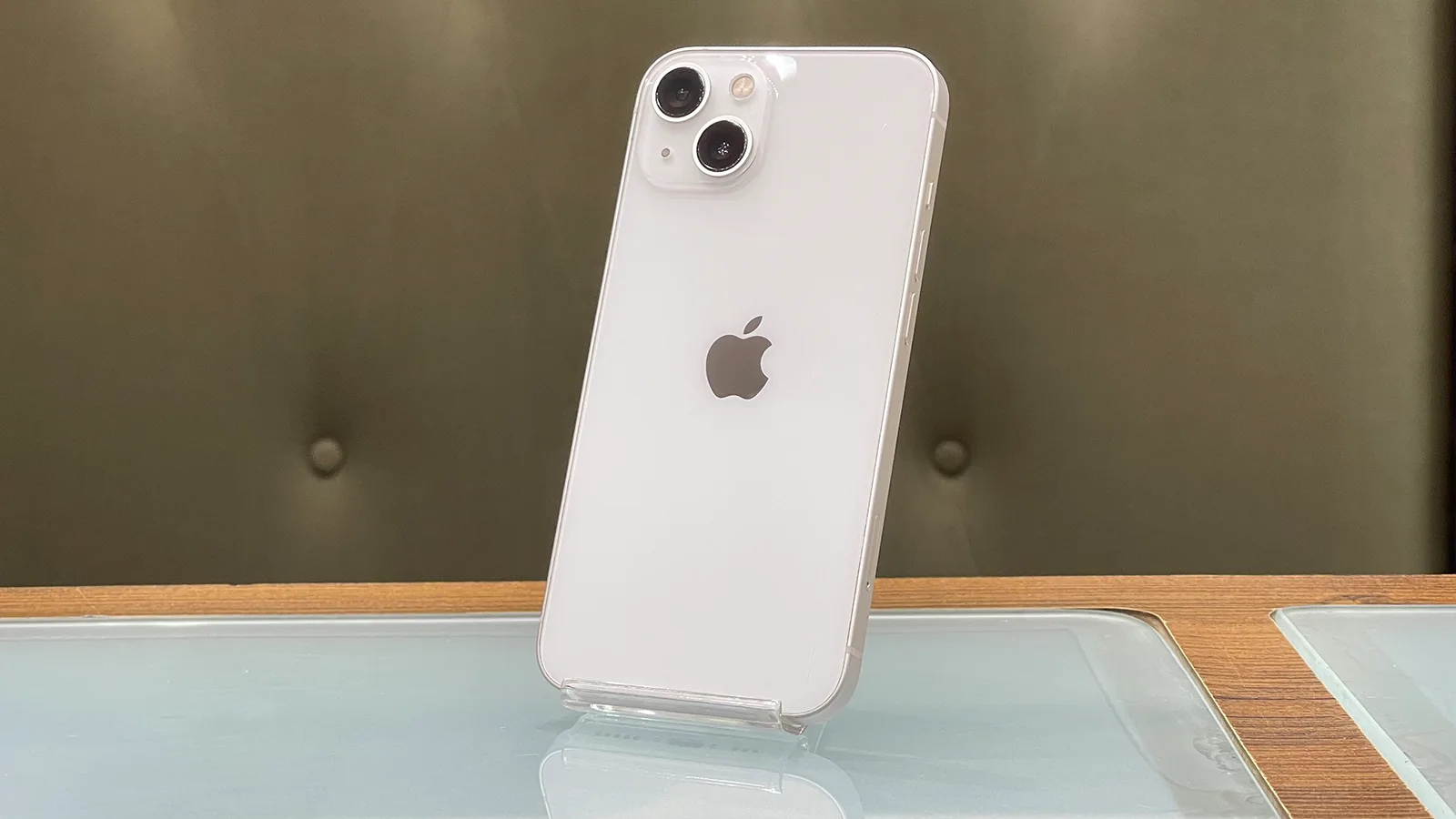 قیمت و خرید موبایل اپل مدل iPhone 13 chA دو سیم کارت حافظه ۱۲۸ گیگابایت – در حد نو