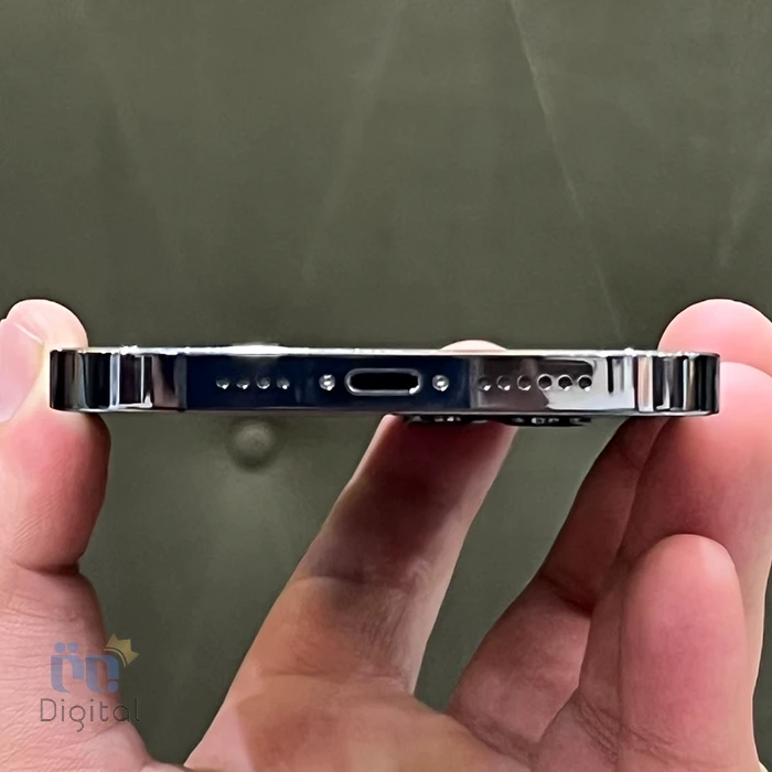 گوشی موبایل اپل مدل iPhone 12 Pro Max ZAA گارکرده - نمای پایین