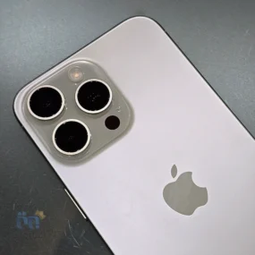 گوشی موبایل اپل مدل iPhone 15 Pro Max ZAA دو سیم کارت - نمای پشت