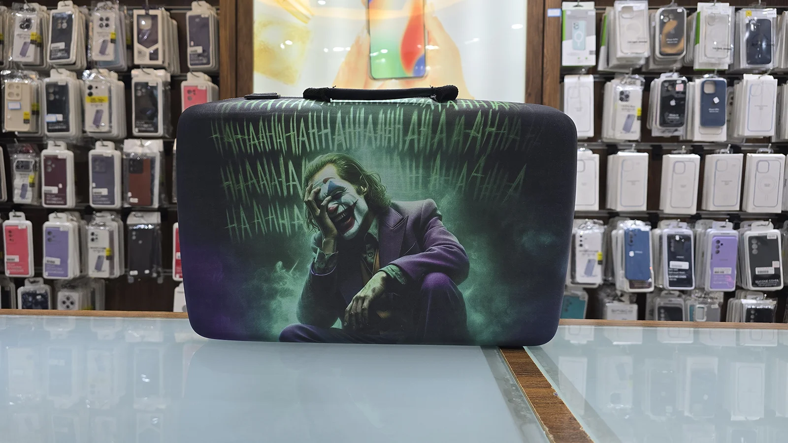 کیف حمل ۴ کاره کنسول پلی ‌استیشن ۵ اسیم طرح Joker