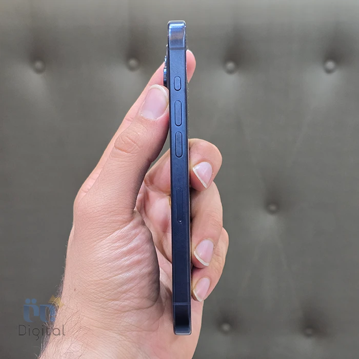 مشخصات، قیمت و خرید موبایل اپل مدل iPhone 15 Pro ZA/A دو سیم کارت حافظه ۲۵۶ گیگابایت – کارکرده | نمای چپ