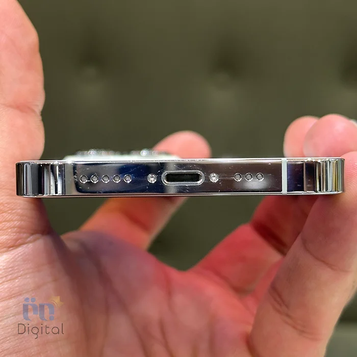 گوشی موبایل اپل مدل iPhone 13 Pro ZAA دو سیم کارت حافظه ۲۵۶ گیگابایت – کارکرده | نمای پایین