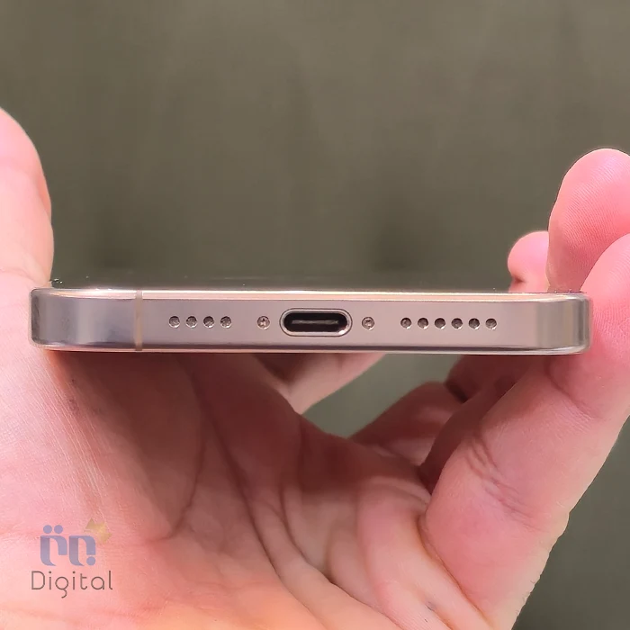 گوشی موبایل اپل مدل iPhone 16 Pro Max ZDA تک سیم کارت حافظه ۲۵۶ گیگابایت – در حد نو |‌نمای پایین