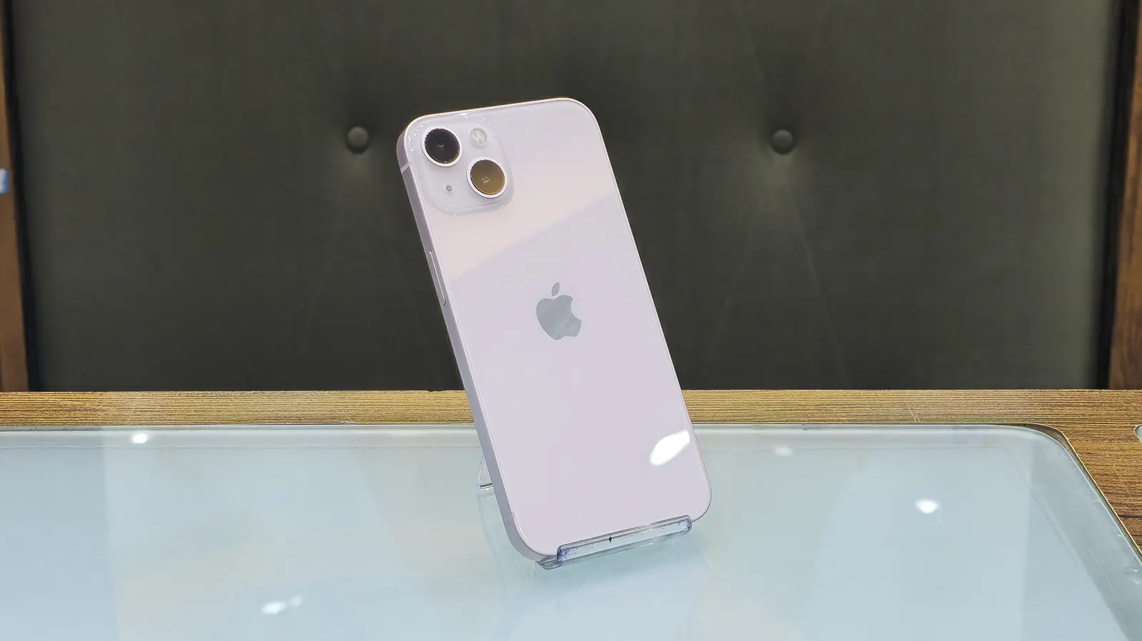 گوشی موبایل اپل مدل iPhone 13 CHA دو سیم کارت حافظه ۱۲۸ گیگابایت – کارکرده