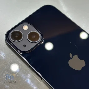 گوشی موبایل اپل مدل iPhone 13 CHA دو سیم کارت حافظه ۱۲۸ گیگابایت – کارکرده | نمای پشت و دوربین