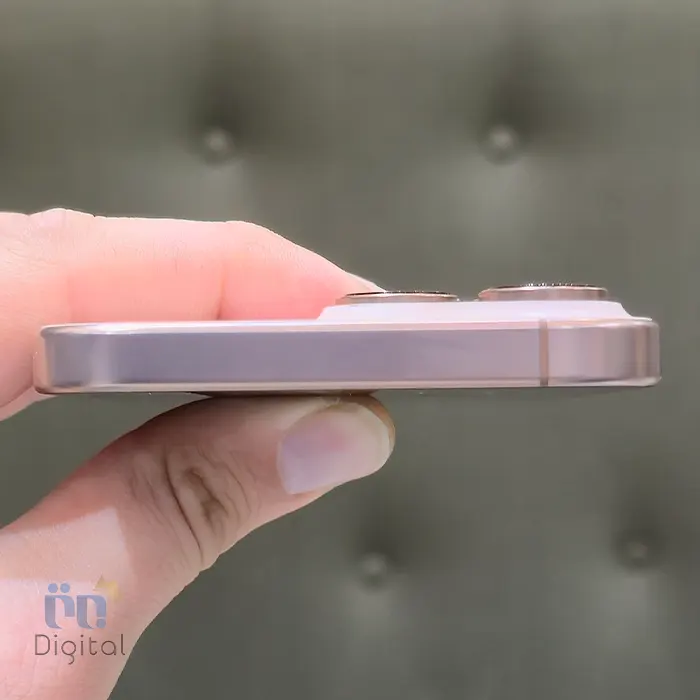 گوشی موبایل اپل مدل iPhone 16 Pro Max ZAA دو سیم کارت حافظه ۲۵۶ گیگابایت – در حد نو |‌نمای بالا