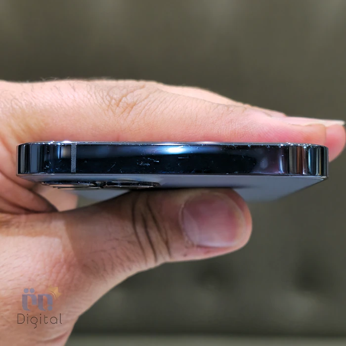 گوشی موبایل اپل مدل iPhone 12 Pro ZAA دو سیم کارت حافظه ۲۵۶ گیگابایت – کارکرده | نمای بالا