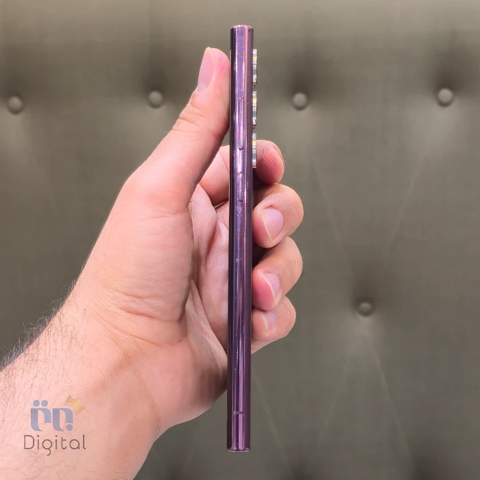 گوشی موبایل سامسونگ مدل گلکسی S22 Ultra 5G حافظه ۲۵۶ گیگابایت با رم ۱۲ گیگابایت –کارکرده | نمای راست