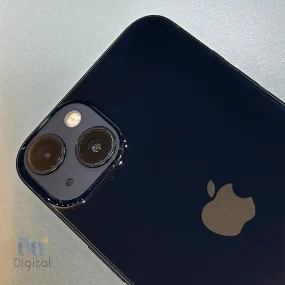 گوشی موبایل اپل مدل iPhone 13 CHA دو سیم کارت حافظه ۱۲۸ گیگابایت – کارکرده | نمای پشت و دوربین