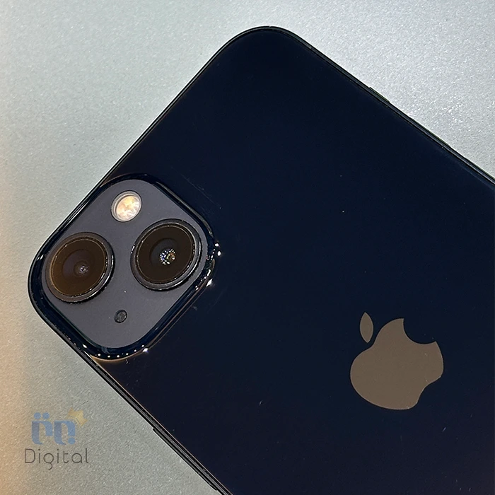 گوشی موبایل اپل مدل iPhone 13 CHA دو سیم کارت حافظه ۱۲۸ گیگابایت – کارکرده | نمای پشت و دوربین