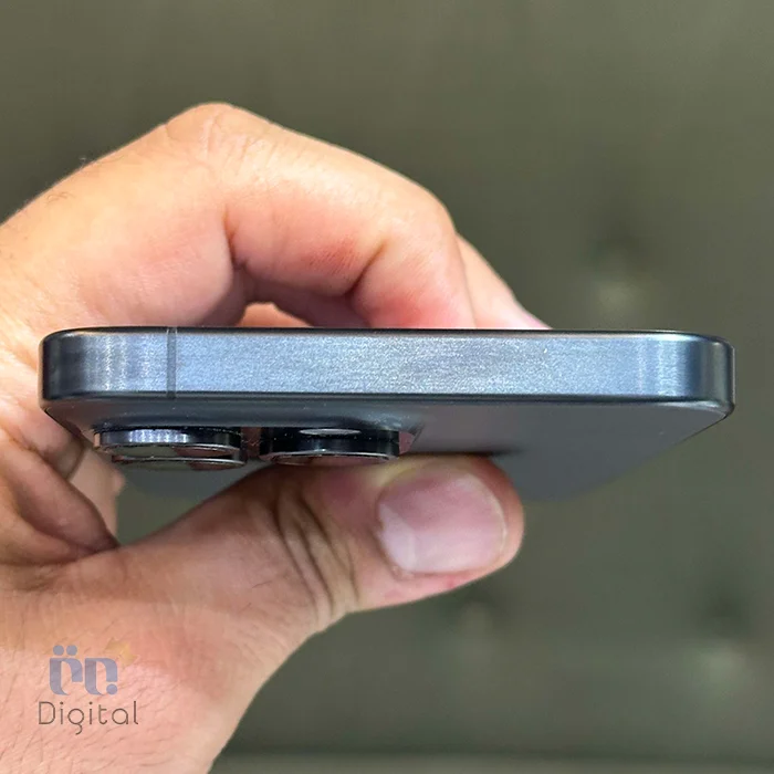 گوشی موبایل اپل مدل iPhone 15 Pro Max ZAA دو سیم کارت حافظه ۲۵۶ گیگابایت – کارکرده | نمای بالا