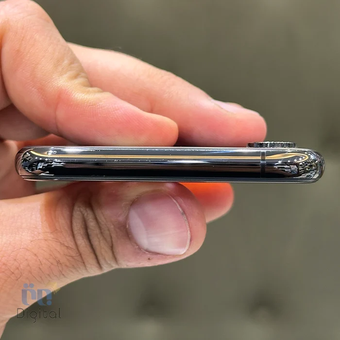 گوشی موبایل اپل مدل iPhone XS LLA تک سیم کارت حافظه ۲۵۶ گیگابایت – کارکرده | نمای بالا