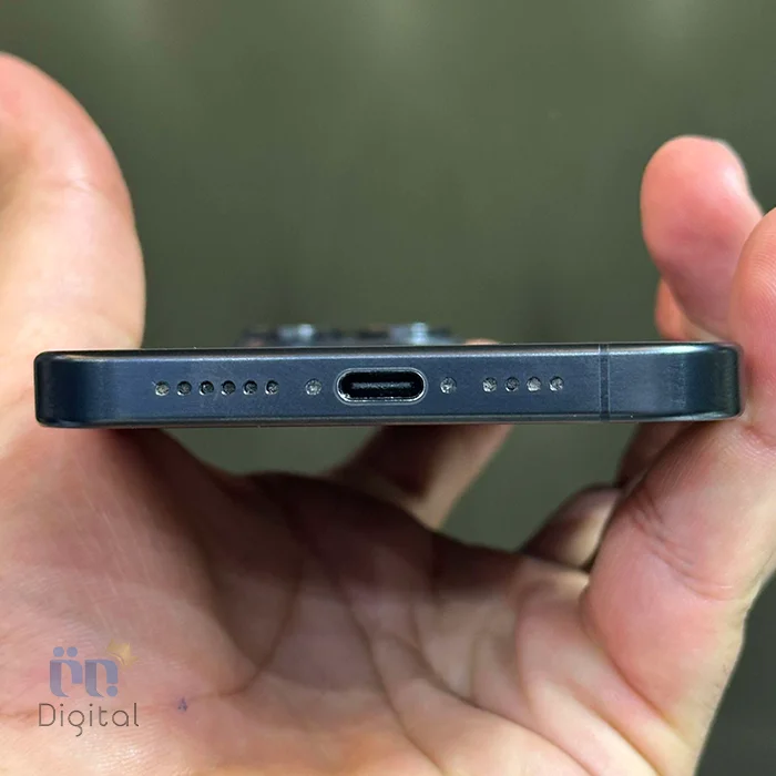 گوشی موبایل اپل مدل iPhone 15 Pro Max ZAA دو سیم کارت حافظه ۲۵۶ گیگابایت – کارکرده | نمای پایین