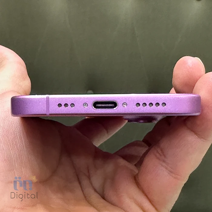 گوشی موبایل اپل مدل iPhone 16 CHA دو سیم کارت حافظه ۱۲۸ گیگابایت – کارکرده | نمای پایین