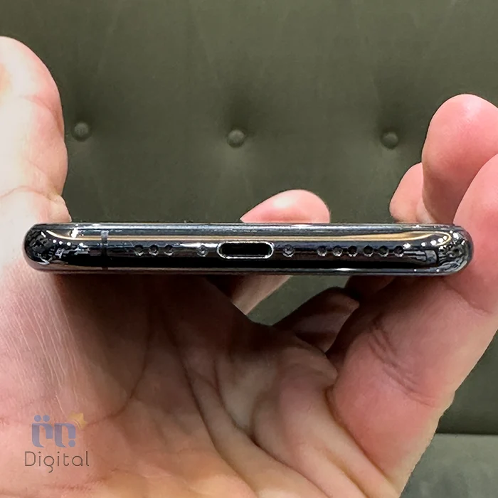 گوشی موبایل اپل مدل iPhone XS LLA تک سیم کارت حافظه ۲۵۶ گیگابایت – کارکرده | نمای پایین