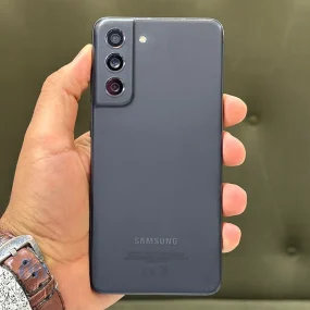 گوشی موبایل سامسونگ مدل گلکسی S21 FE 5G حافظه ۲۵۶ گیگابایت با رم ۸ گیگابایت – کارکرده