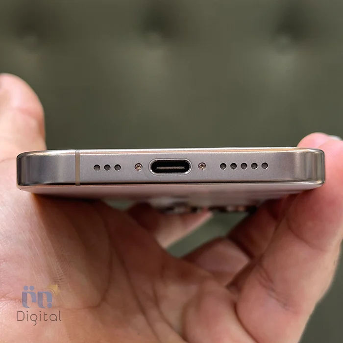 گوشی موبایل اپل مدل iPhone 16 Pro ZAA دو سیم کارت حافظه ۲۵۶ گیگابایت – کارکرده |‌ نمای پایین