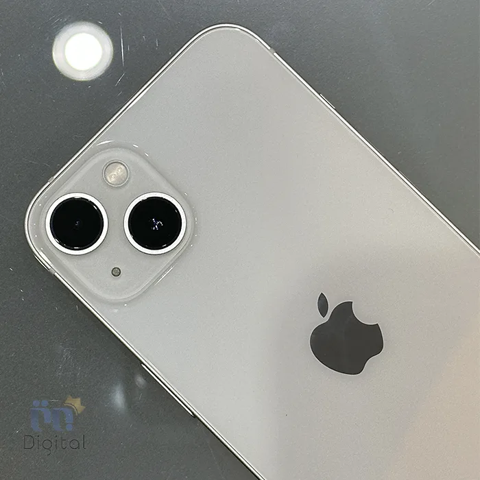 گوشی موبایل اپل مدل iPhone 13 CHA دو سیم کارت حافظه ۱۲۸ گیگابایت – کارکرده | نمای پشت و دوربین