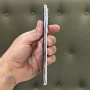 گوشی موبایل آنر مدل Honor 200 5G حافظه ۲۵۶ گیگابایت با رم ۱۲ گیگابایت – کارکرده | نمای راست