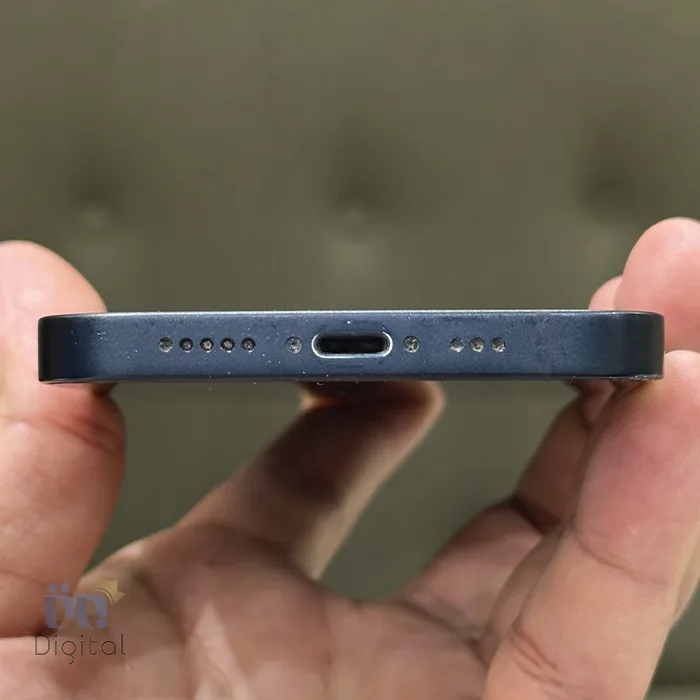 گوشی موبایل اپل مدل iPhone 13 CHA دو سیم کارت حافظه ۱۲۸ گیگابایت – کارکرده | نمای پایین