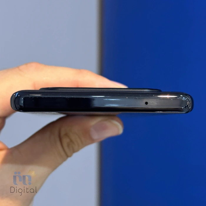 گوشی موبایل داریا مدل Daria Bond 5G دو سیم کارت حافظه ۲۵۶ گیگابایت با رم ۸ گیگابایت – کارکرده