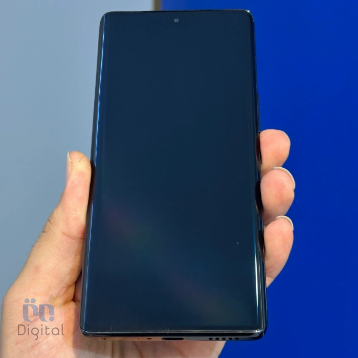 گوشی موبایل داریا مدل Daria Bond 5G دو سیم کارت حافظه ۲۵۶ گیگابایت با رم ۸ گیگابایت – کارکرده