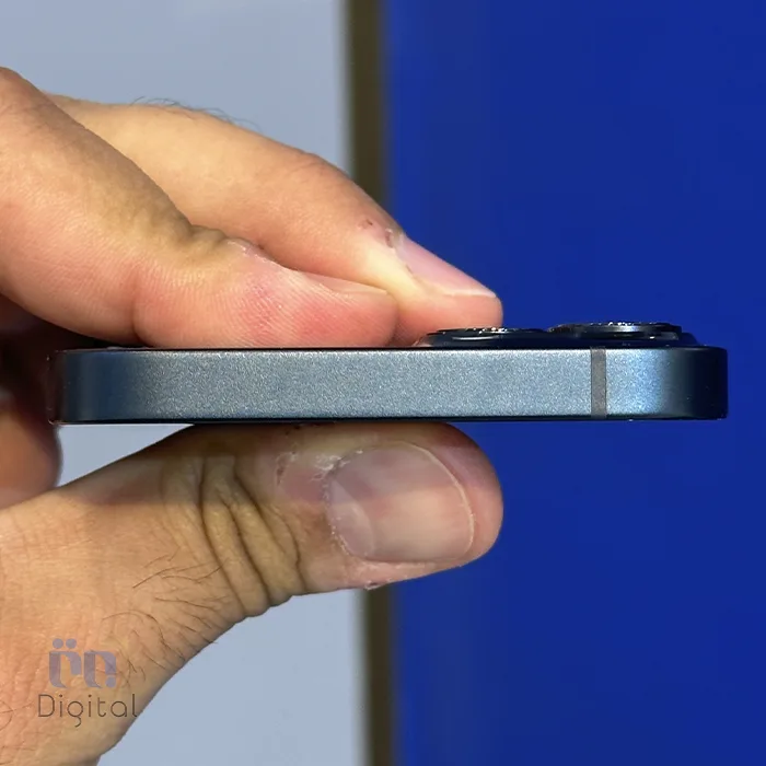 گوشی موبایل اپل مدل iPhone 13 CHA دو سیم کارت حافظه ۱۲۸ گیگابایت – کارکرده |‌ نمای بالا